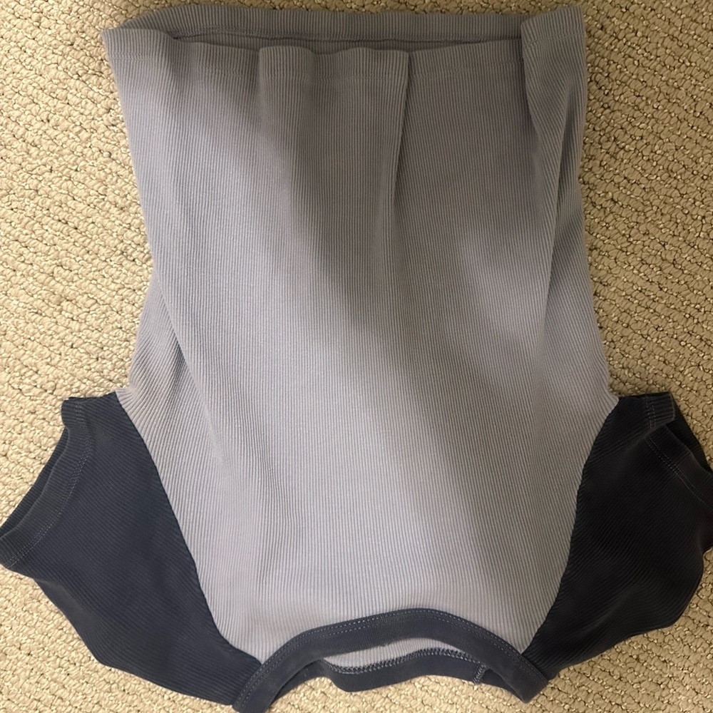 Gray and Black Women's Crop Top